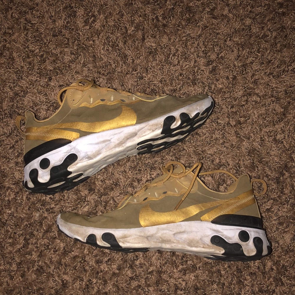 Nike React Element 55